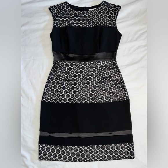 NWOT Studio One New York Sheath White/Black Lace Cocktail Dress Women’s Size 4 - Picture 1 of 11